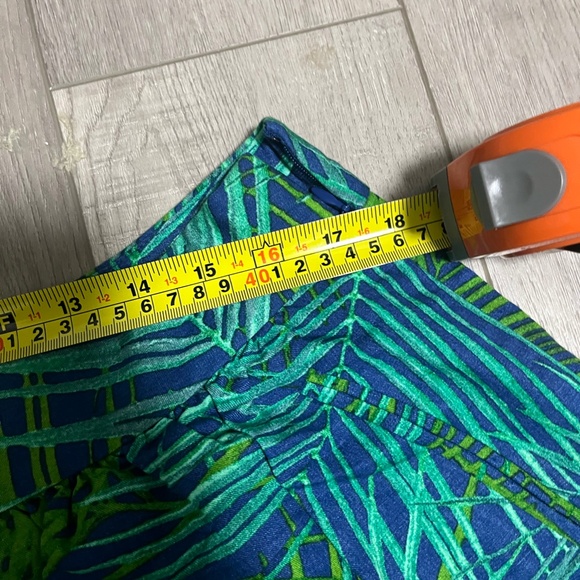 Womens Banana Republic Size 14 Skirt Waist Zipper Green Flower/Floral Design - Picture 4 of 7